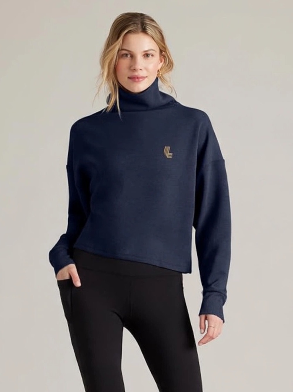 Rhône DreamGlow Mock Neck Top Navy S Boxy Cropped Sweatshirt Embroidered Logo